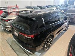 ميتسوبيشي اوتلاندر